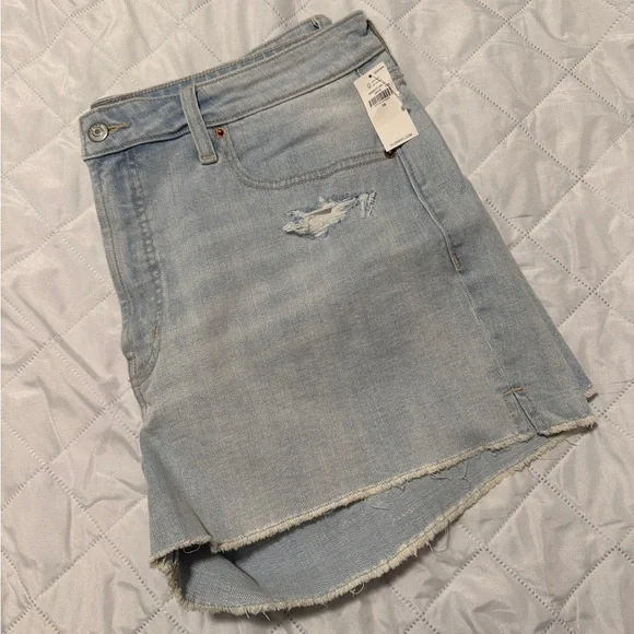 Women’s High-Rise OG Straight Denim Shorts - NWT! - Picture 8 of 9